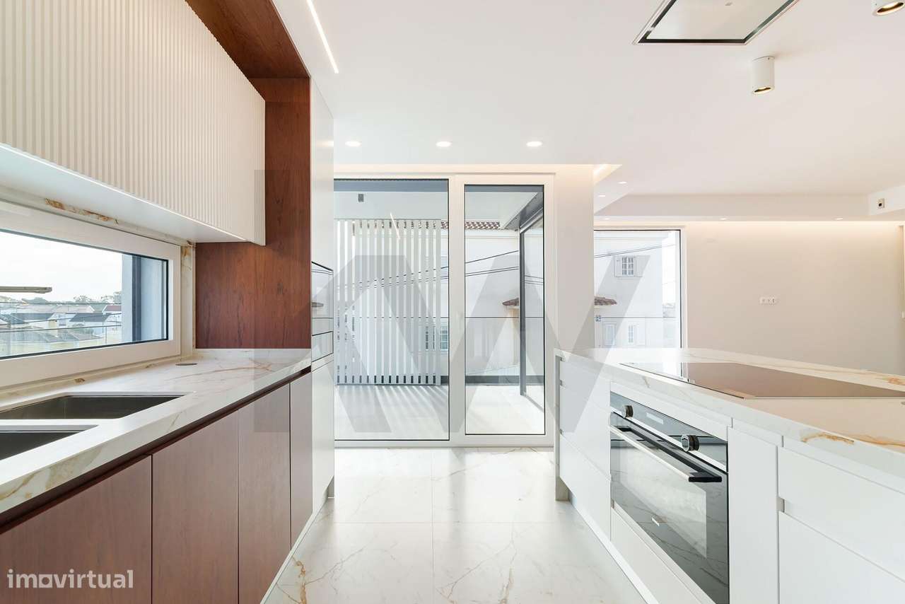 Casa Atlântica – Vida Costeira Moderna a Apenas 10 Minutos da Praia - Grande imagem: 4/45