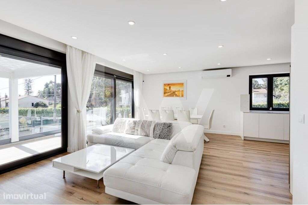 Deslumbrante moradia T5 em Albarraque com piscina e muito espaço de la - Grande imagem: 5/17