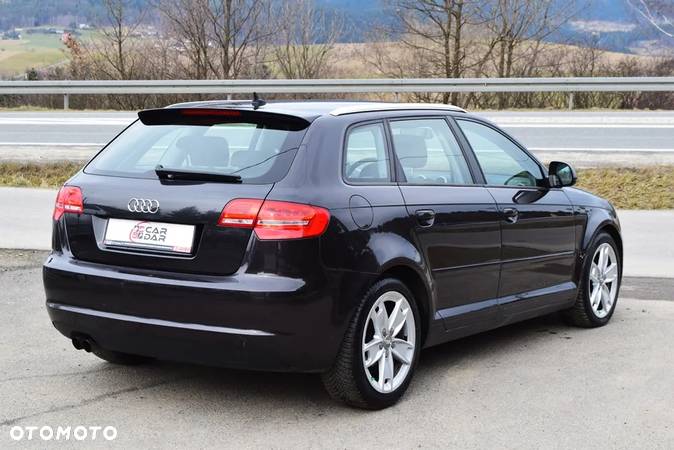 Audi A3 2.0 TDI Sportback DPF Ambiente - 17