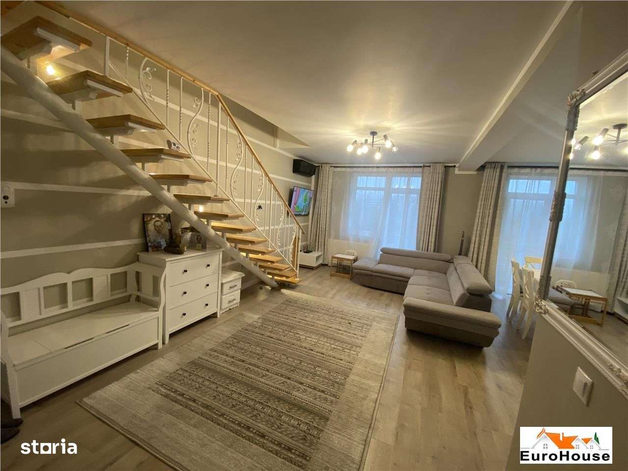 Apartament cu scara interioara de vanzare in Alba Iulia - Imagine principală: 5/20