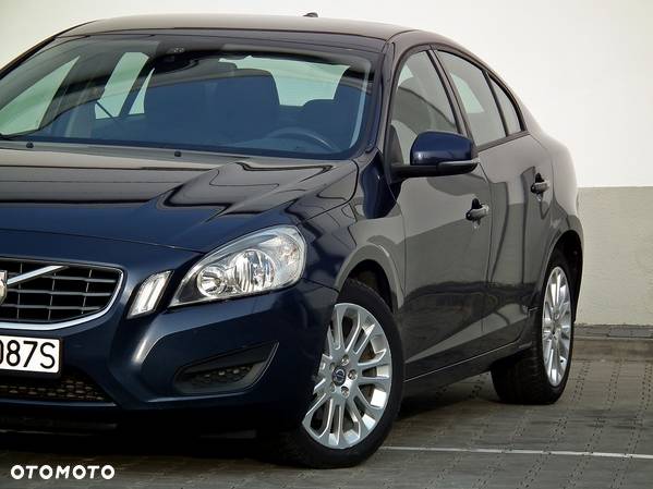 Volvo S60 - 2