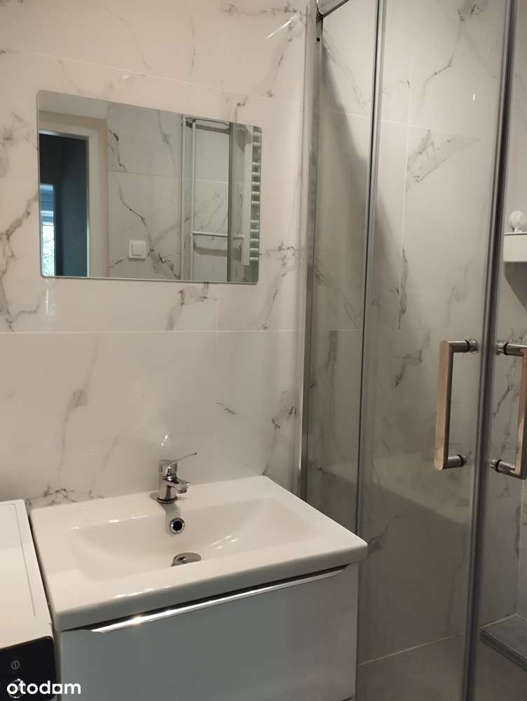 Kawalerka. Parter. W pełni umeblowana. Piwnica. - Pełny obrazek: 4/7