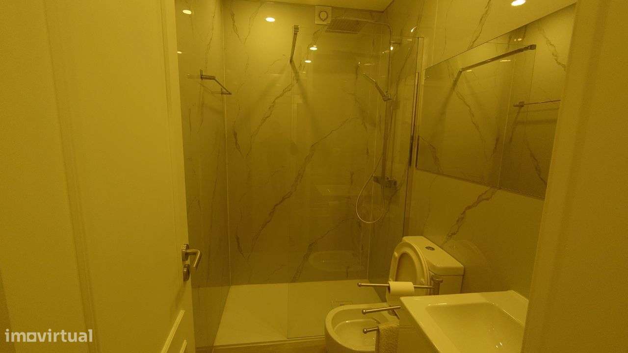 Vendo apartamento T2+1 remodelado no centro vila do conde-19