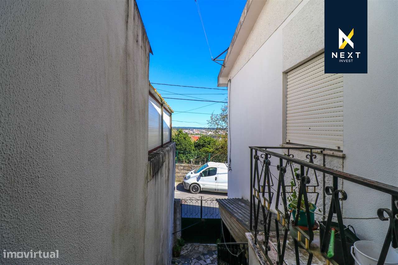 Moradia T4 para venda em Abraveses-16