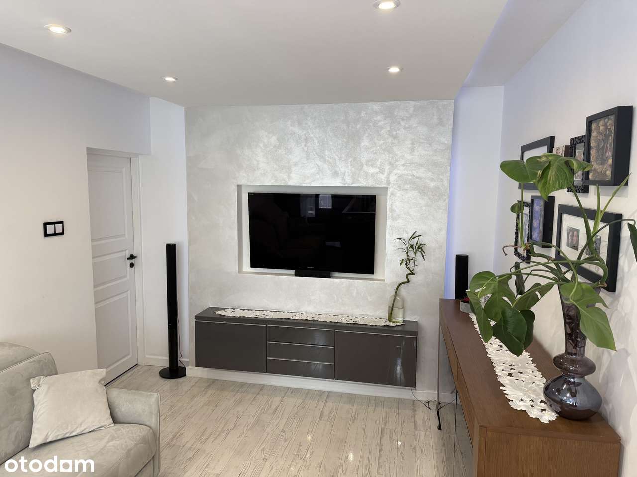 2 pokoje 45 m² | po remoncie | balkon, klimatyzacja | bezpośrednio - Pełny obrazek: 2/9