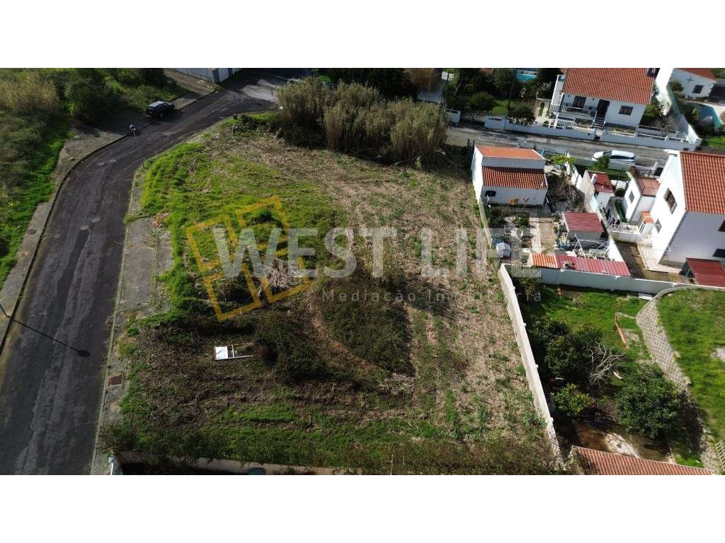 Terreno urbano de 448m2 para construção de moradia em Ericeira-6