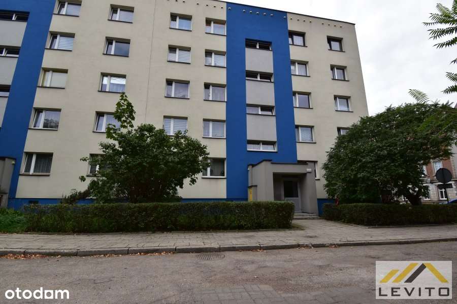 M3  Okolice stadionu | C.O Miejskie | Balkon-7