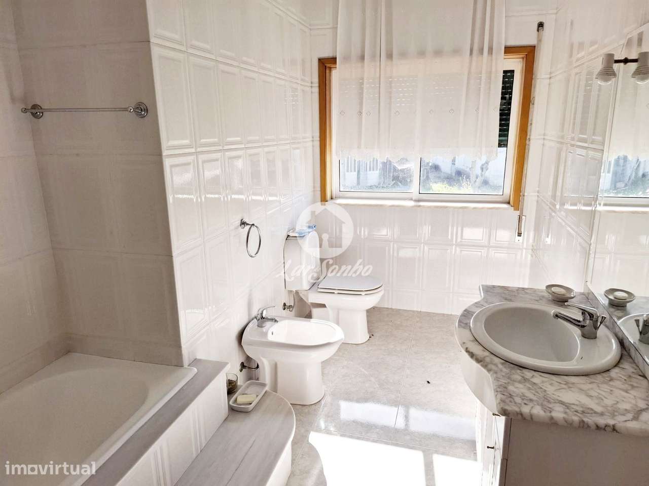 Moradia T4 com terreno em Santo Tirso - Grande imagem: 3/13