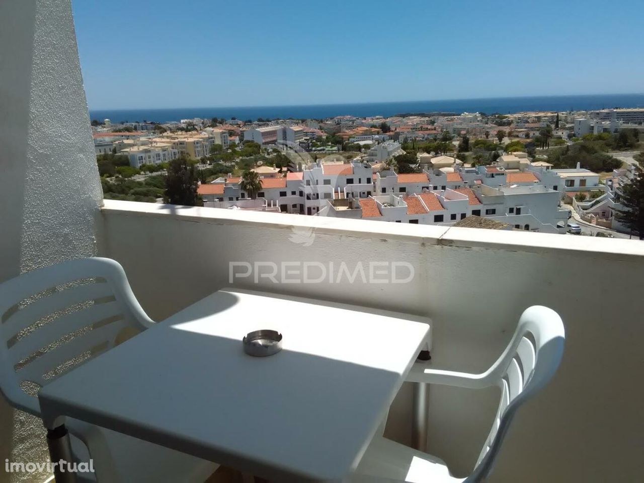 Vende-se apartamento T1 em Albufeira