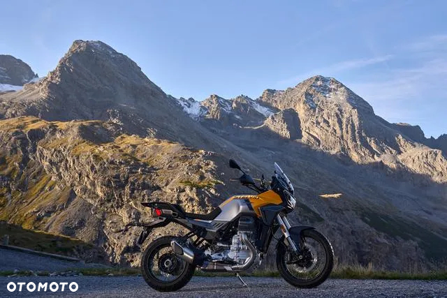 Moto Guzzi Stelvio - 11