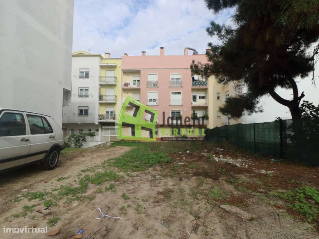 Lote de Terreno de 322.5m2, Quinta do Conde - Grande imagem: 5/14