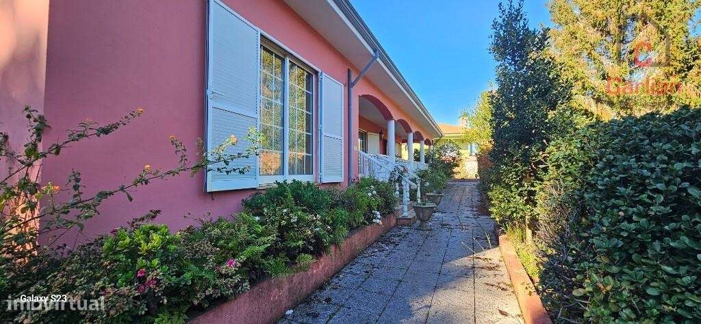 MORADIA T5 NOS CARVALHOS-20