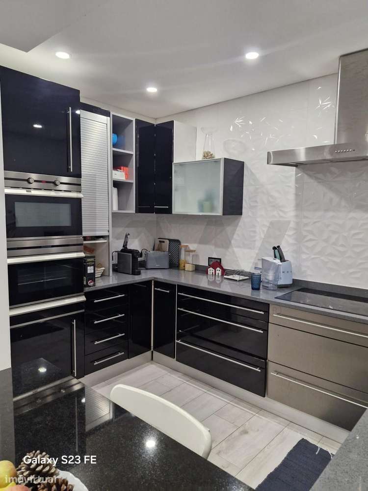 Apartamento T1 Moderno em Vila Nova de Santo André-3