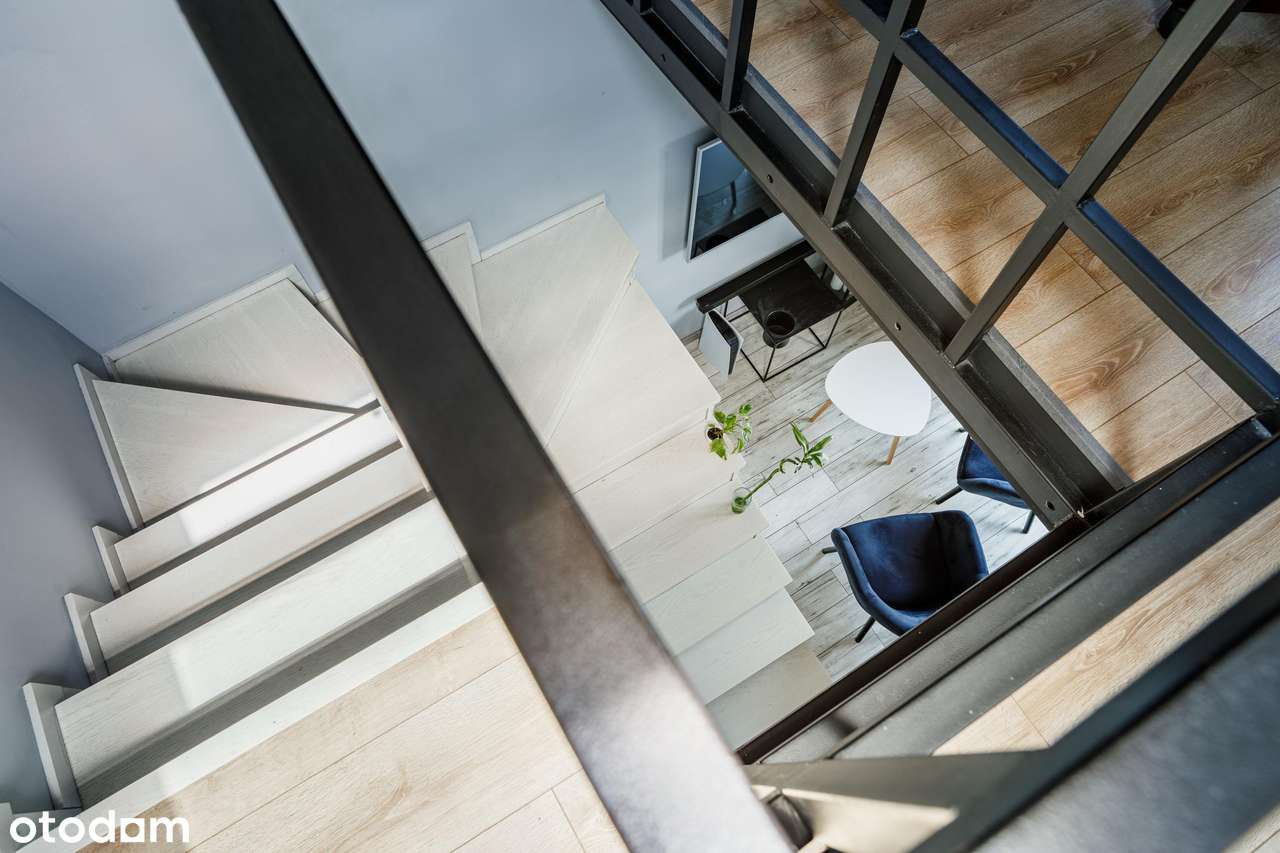 Dwupoziomowe mieszkanie z antresolą i tarasem – ul. Grondysa 7-12