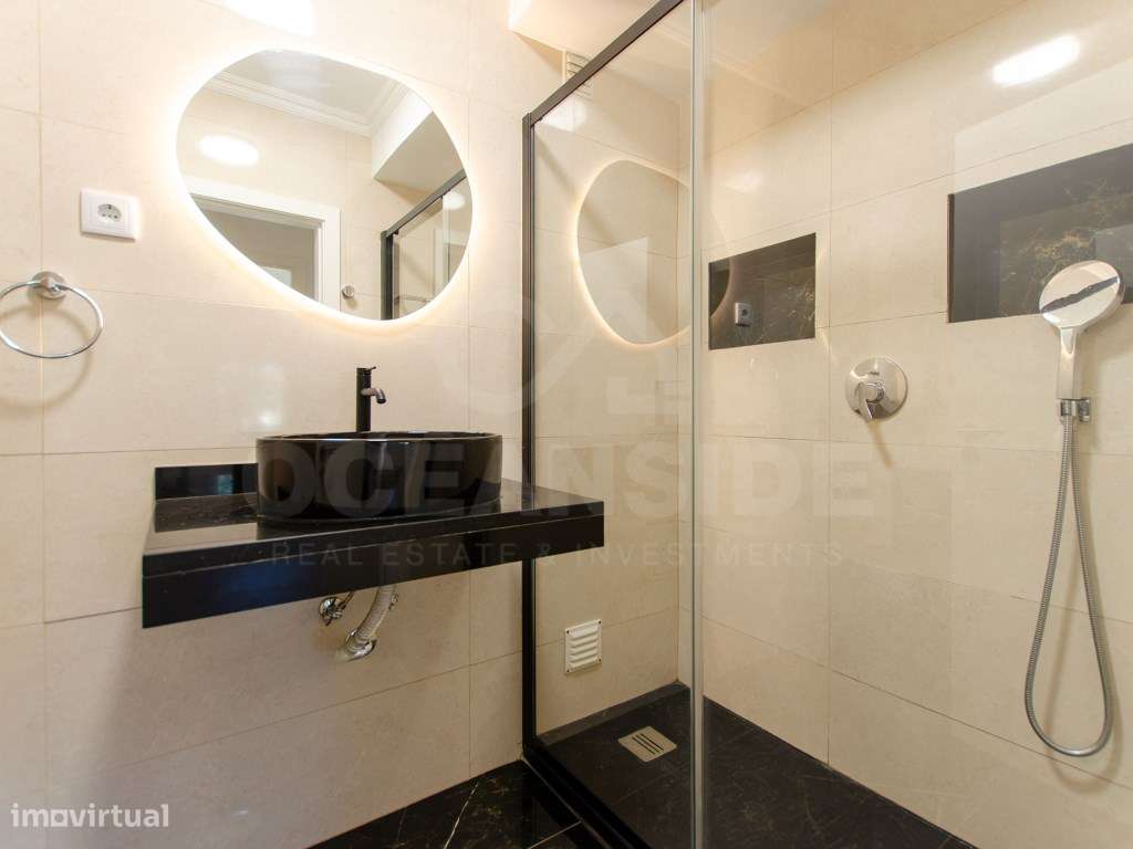 Apartamento T2 totalmente remodelado, com lareira e arrecadação-19