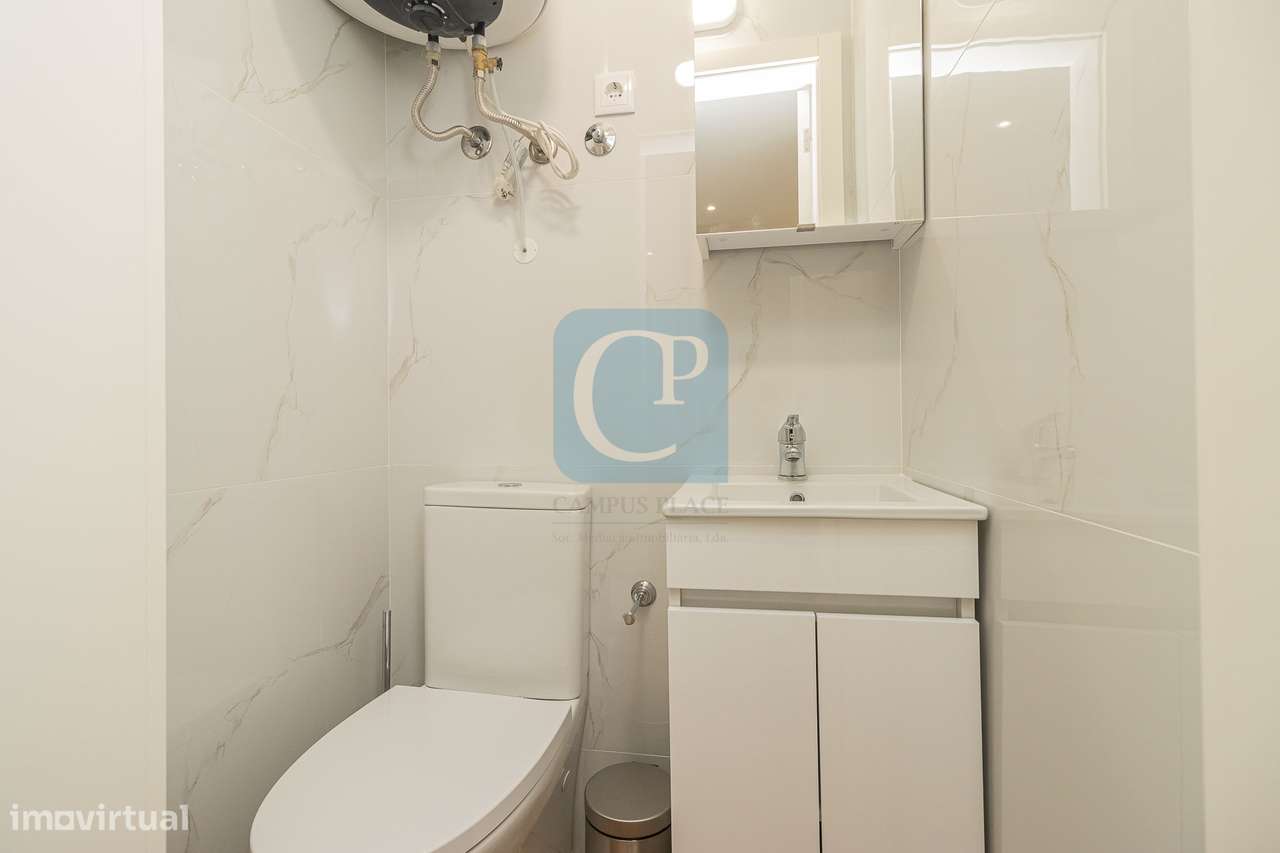 Apartamento T2 remodelado em Cedofeita, Porto - Grande imagem: 5/27