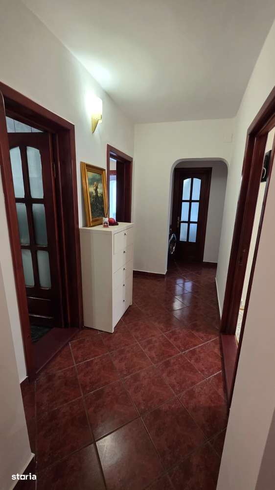 Apartament 4 camere Et 1/4 Zona Doi Stejari-Vlahuta-6