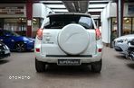 Toyota RAV4 2.0 VVT-i Premium - 11