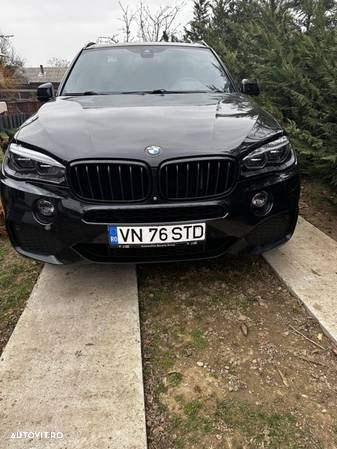 BMW X5 xDrive40d - 4