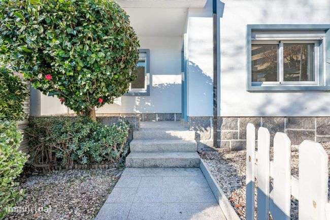 Moradia, 70 m², Braga (Maximinos, Sé e Cividade) - Grande imagem: 2/21