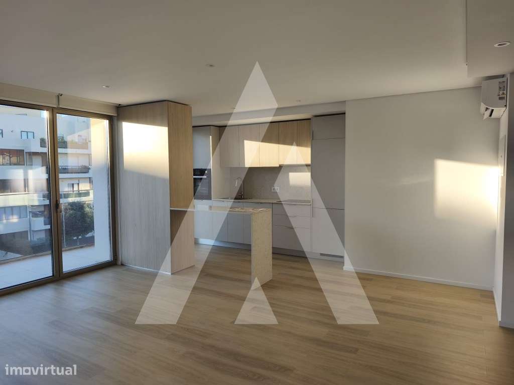 Apartamento T2 novo - Praia da Barra.-1