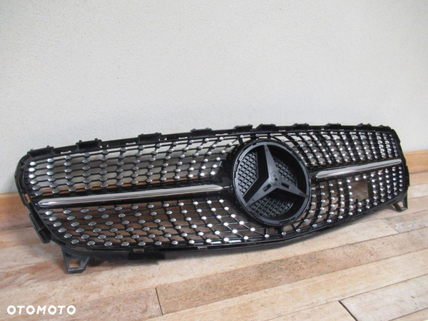 GRILL GRIL ATRAPA MERCEDES A-KLASA W176 AMG LIFT 2015- - 4