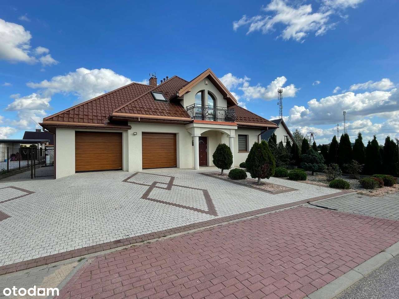 Dom Dla Rodziny, Która Chce Więcej — Więcej Przestrzeni, Więcej Pry...-1