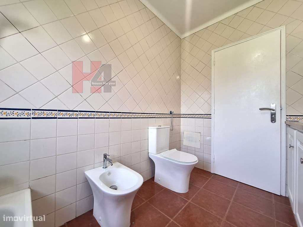 Moradia térrea V3 com piscina em Salvaterra de Magos, terreno 1.191m2-25