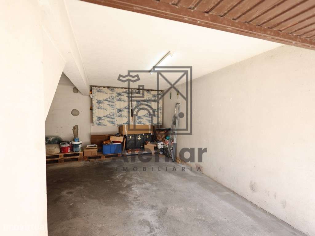 Moradia no Centro de Alenquer - Oportunidade-37