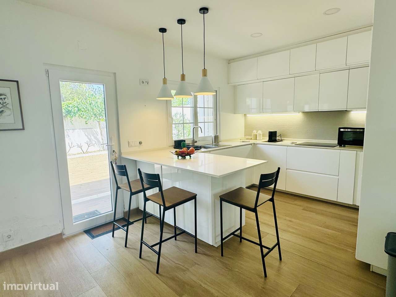 Moradia t3 garagem box jardim Charneca da Cotovia Sesimbra-33