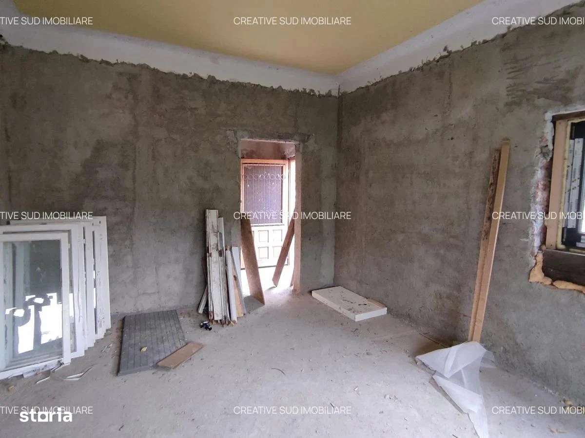 Sinaia / Peles - Vila D+P+M - 10 Camere - 260 mp utili - 700 mp teren-6