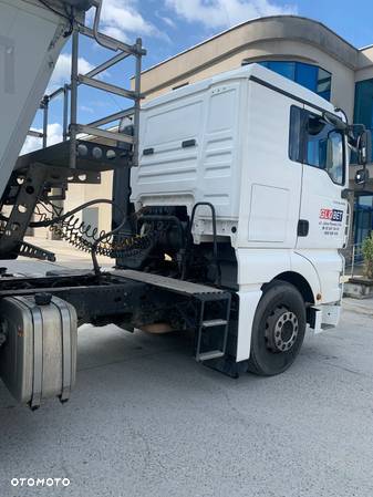 MAN TGA 18.440 4X2 - 4