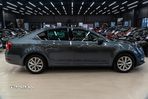 Skoda Octavia 1.6 TDI DSG Style - 20