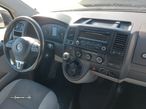 VW T5 Transporter 2.0 TDI - 18