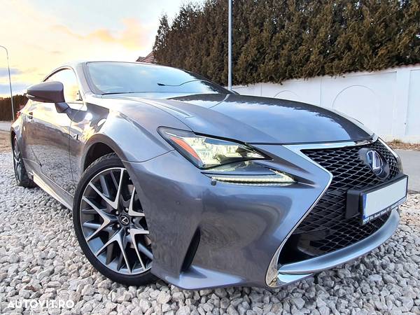 Lexus Seria RC 300h - 7