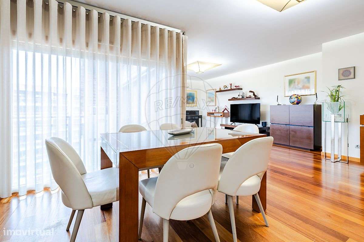 Apartamento T4 para venda - Grande imagem: 5/50