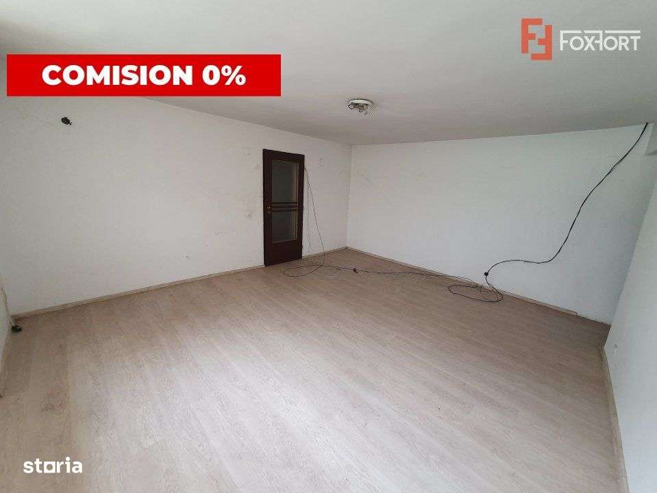 Comision 0% Spatiu de birou de inchiriat, etaj 1, Zona Complex - Imagine principală: 3/17