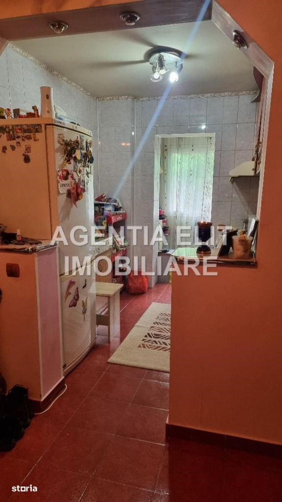 Apartament 2 camere, zona Bucovina