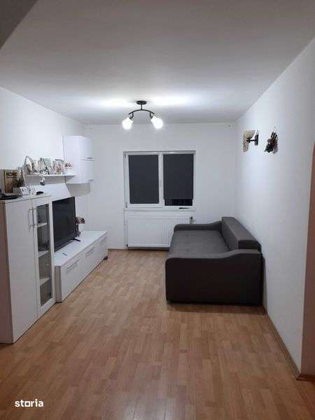 Ap cu 4 camere de vanzare - Imagine principală: 5/6