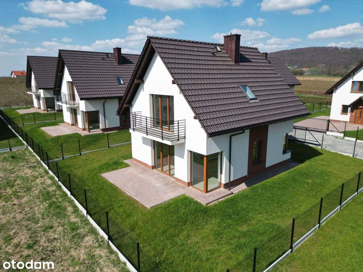 Dom na sprzedaż, 4 pokoje, 419 m², Sanka