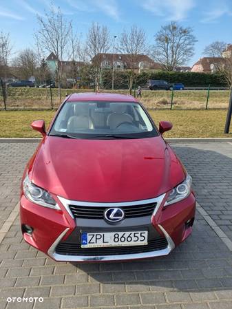 Lexus CT - 1