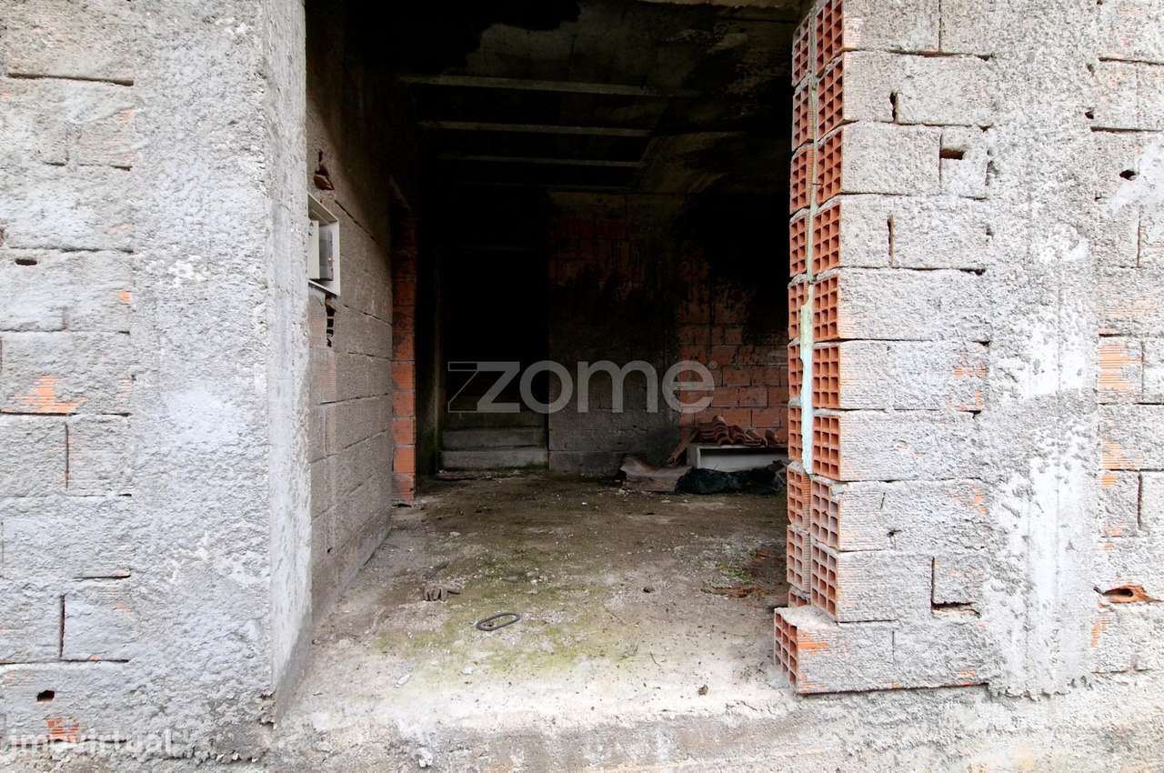 Moradia T4 em Carvalhal da Aroeira-10