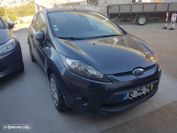 Ford Fiesta Van  2010 para peças - 1