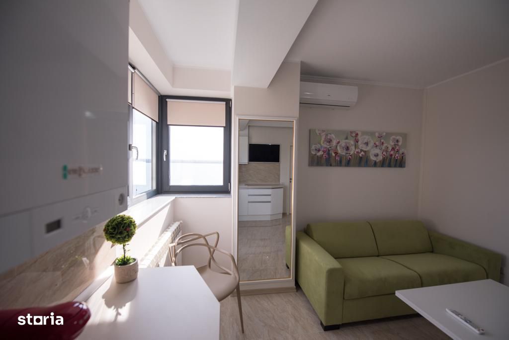 APARTAMENT 3 CAMERE MAMAIA CU VEDERE LA LAC