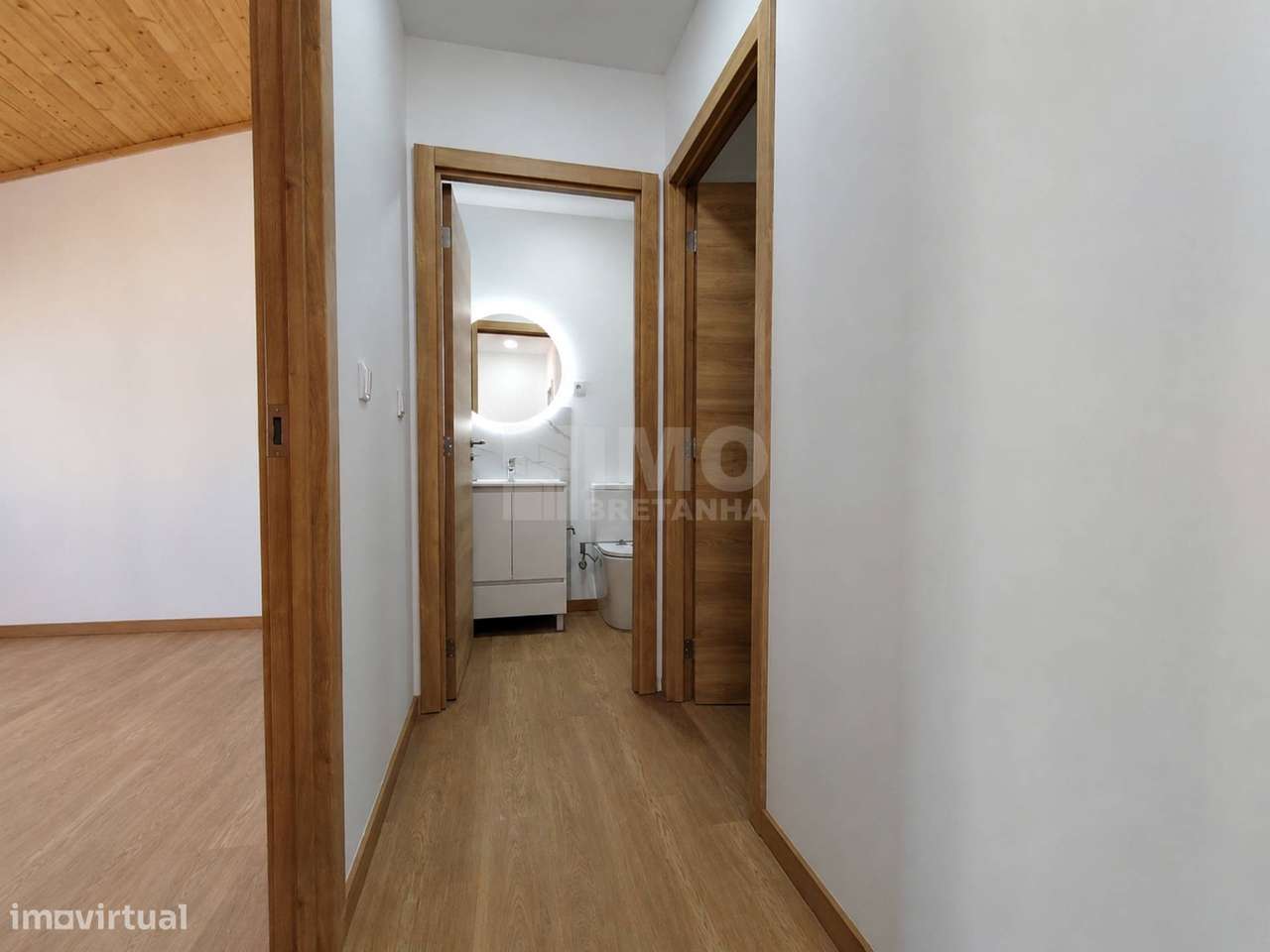 Moradia Renovada na Vila do Carvalho – Covilhã-6