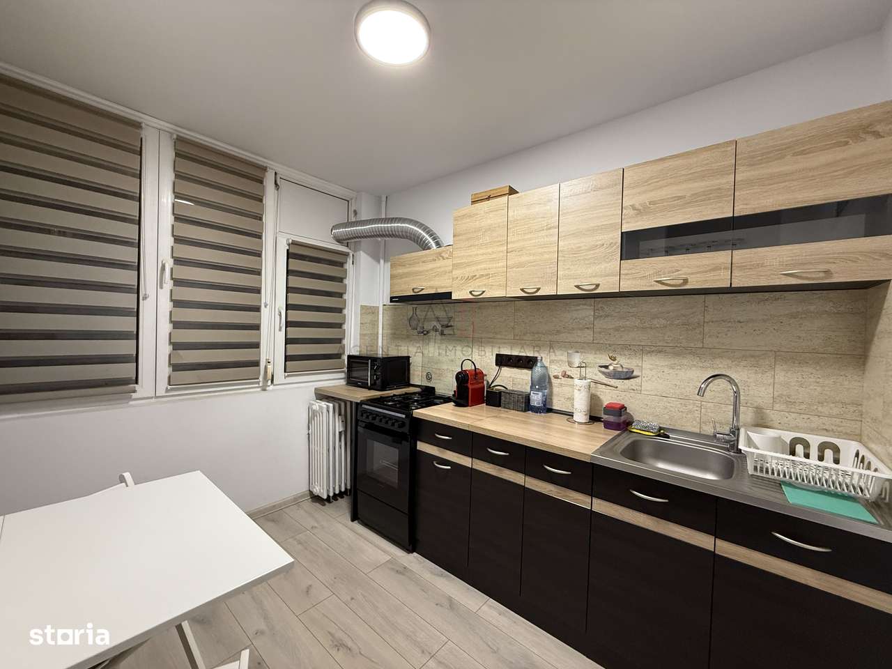 2 camere l Arcul de Triumf l decomandat l bloc reabilitat - Imagine principală: 5/10