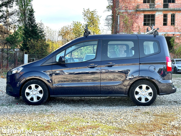 Ford Tourneo Courier 1.5 TDCi Trend - 4