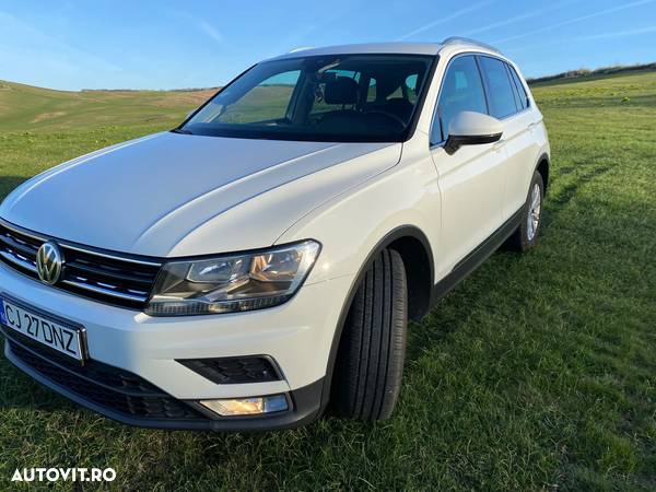 Volkswagen Tiguan 2.0 TDI DPF DSG 4Mot Comfortline - 2