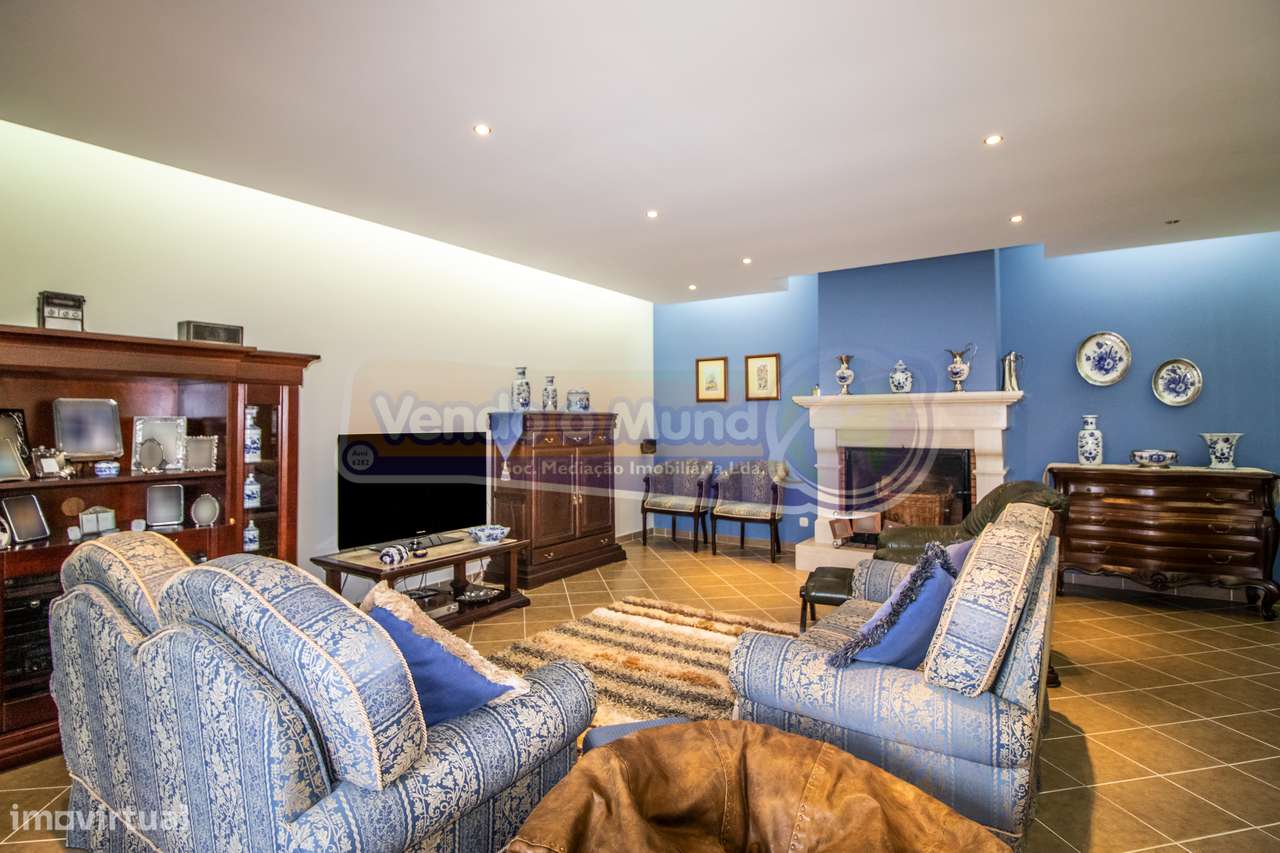 Moradia T5 em Samora Correia (SC722) - Grande imagem: 2/40