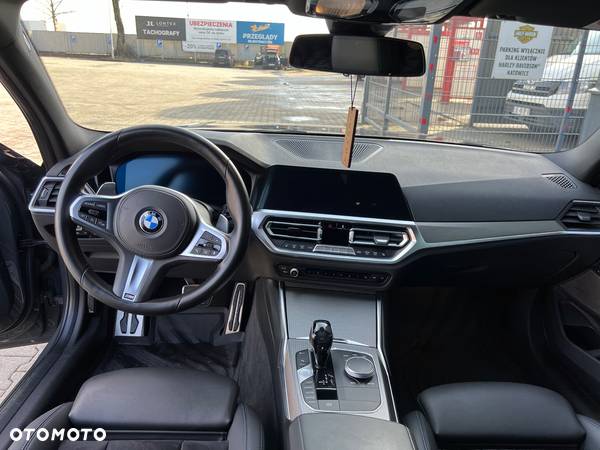 BMW Seria 3 M340i xDrive sport - 11